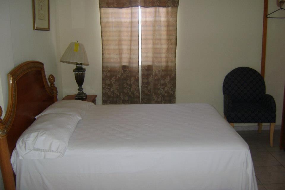 Caribbean Hotel Cayes Les Cayes Exterior foto